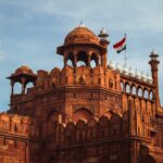 Life Motivation: जिंदगी बदलने वाली 10 प्रैक्टिकल बातें